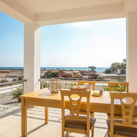 Kelly's House 1 Villa