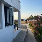 Villa Kelly's House 1