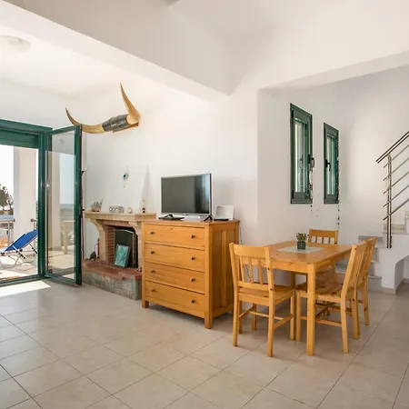 Kelly's House 1 * Gennadi