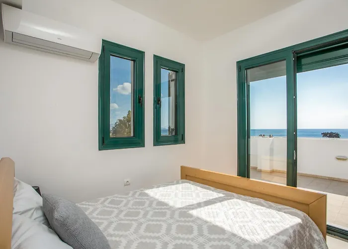 Kelly's House 1 Gennadi